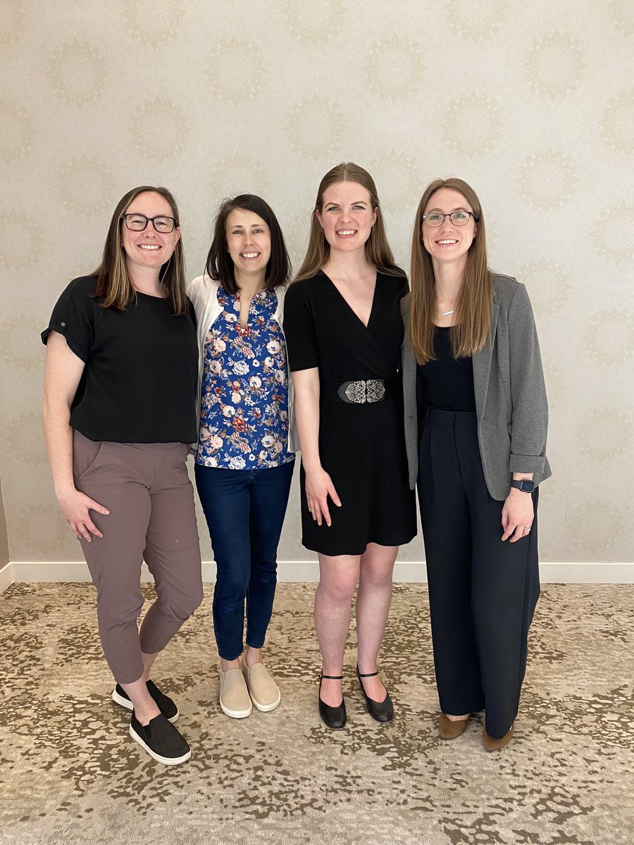 AdrianaMColetta's tweet photo. Congratulations @DunstonEmily @MaslanaKelsey &amp; Maren Curtis for your outstanding achievements in #academics &amp; #CancerResearch @UofUHealth @huntsmancancer. Well-deserved recognition @UofU_HK awards banquet tonight! 🧵 1/4 https://t.co/gYSeG6G4FJ