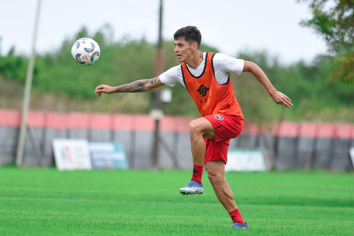 Nueva práctica 💪🏼 📸 Postales del segundo entrenamiento de la semana en el Centro Jorge Griffa.