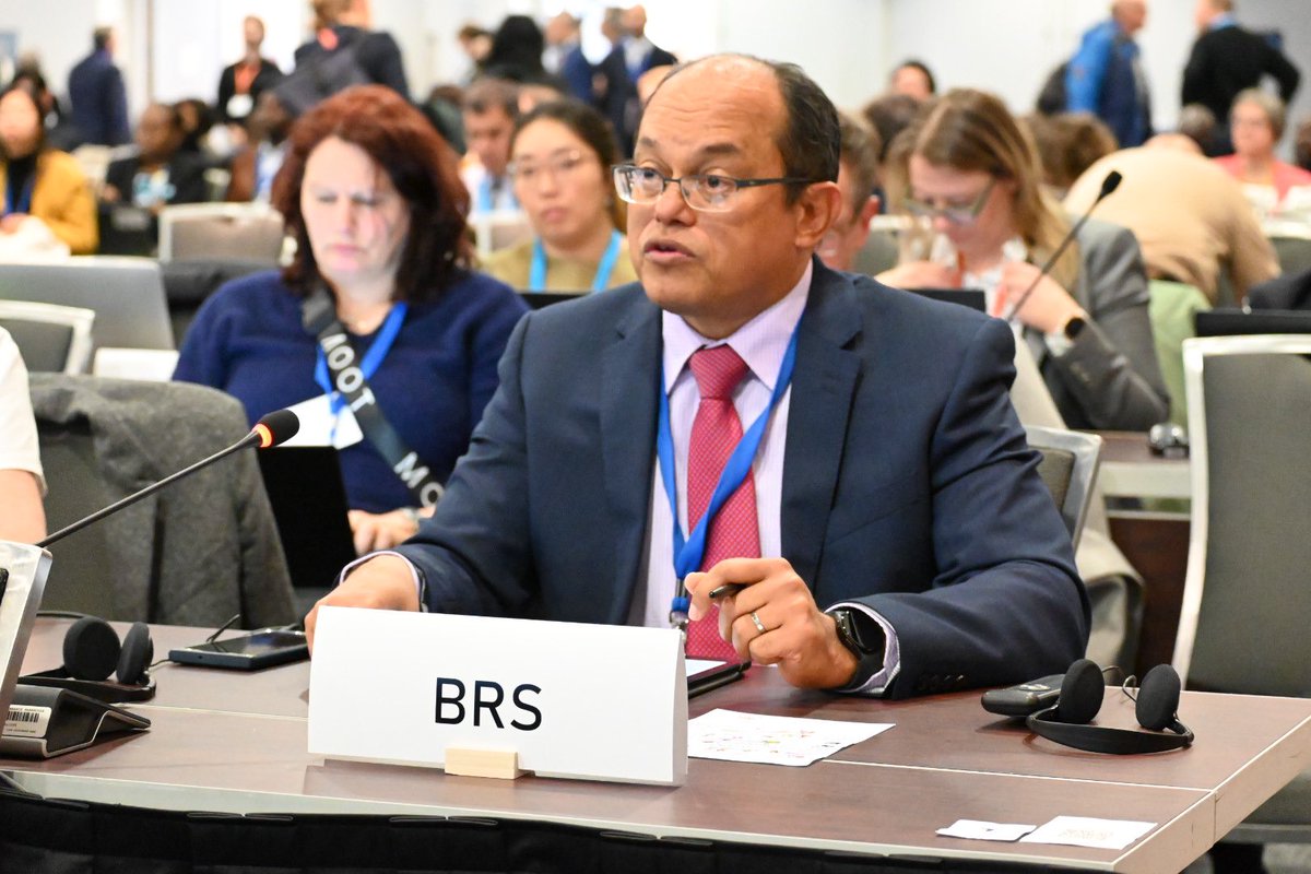 #BRS Executive Secretary underscored in the #INC4 plenary the significance of treating #plastics as #reusable #resources to reduce waste and environmental impact while stressing the importance of international cooperation and effective implementation to address plastic pollution.