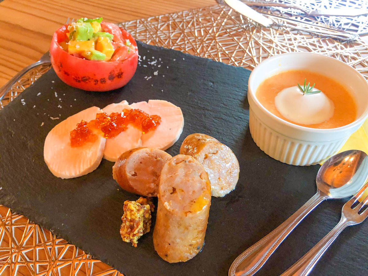 banchan___s2's tweet photo. 職場でコース料理の前菜作った！メニューも自分で考えたよ☺️料理ほんま楽しい❤️
#ばん飯 https://t.co/ZYnReYVpPx