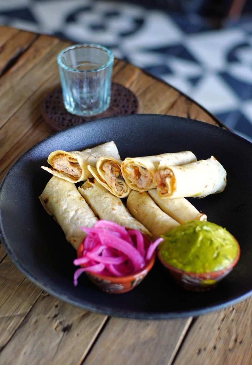 Expendio Tradición tweet media