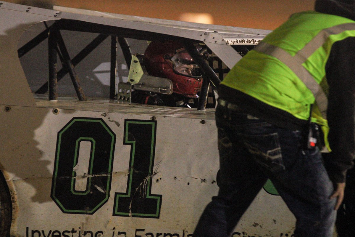 We had a solid first night ever at Two Dollar Pistol Motor Speedway with @keatonatkinsonracing making his 2024 Modified debut in the No. 01 <a href="/acres/">Acres</a>.company / <a href="/slimchickens/">Slim Chickens</a> mod. Because he had no previous points Keaton had to start in the back but was able to drive from fifth to