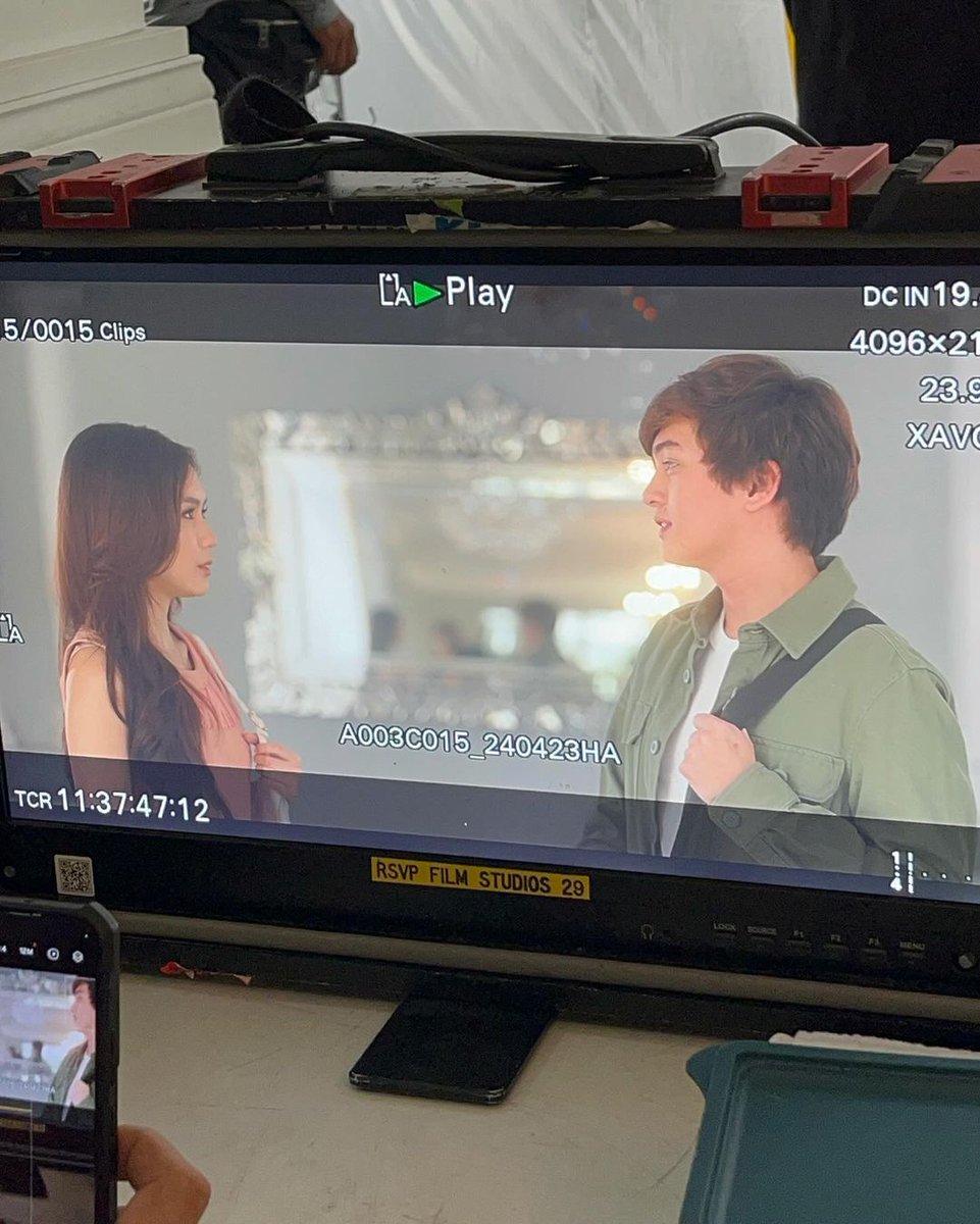 ABSCBNNews's tweet photo. Teaser photos pa lang, kinikilig na kami sa inyo, FranSeth!! 🥰

Kapamilya stars Francine Diaz and Seth Fedelin perfectly show what young love looks like in the behind the scenes photos of their upcoming film "My Future You." #FranSeth #MyFutureYou 

(📷: Diaz, Instagram) 

RELATED: https://t.co/IYz8Sxl8Ok