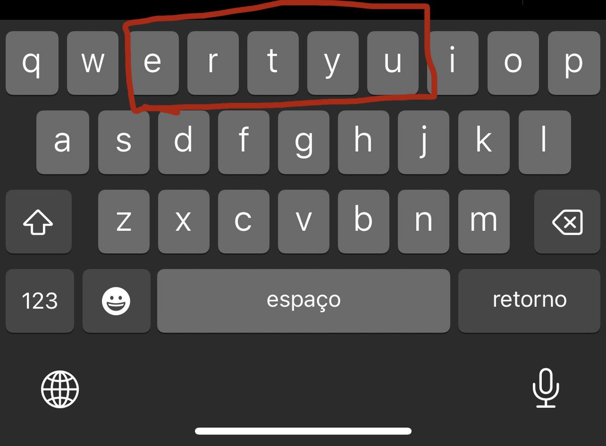 poubelruyter's tweet photo. Você tinha quantos anos quando descobriu que todas letras do meu nome estão juntas no teclado? Eu nasci para essa porra! https://t.co/5aci1yI2XA