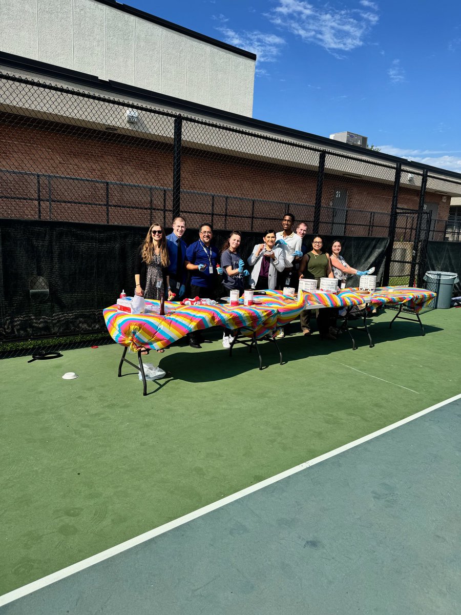 📚🍦 Cheers to our incredible English 1 and 2 students for their dedication and hard work! 🎉 We celebrated their achievements with an epic ice cream party. 🍨 Can't wait to see the amazing results unfold! 🌟 <a href="/scarboroughHTX/">Scarborough High School World Language Magnet HISD</a>