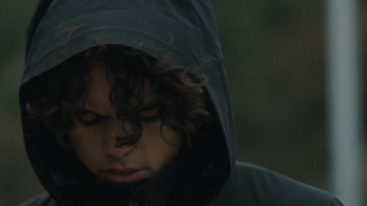 fikeupdates's tweet photo. WATCH Dominic Fike’s NEW music video with new songs titled “14 Minutes”!

🔗: https://t.co/krYrAtnlyz https://t.co/g7zC1FD2CC