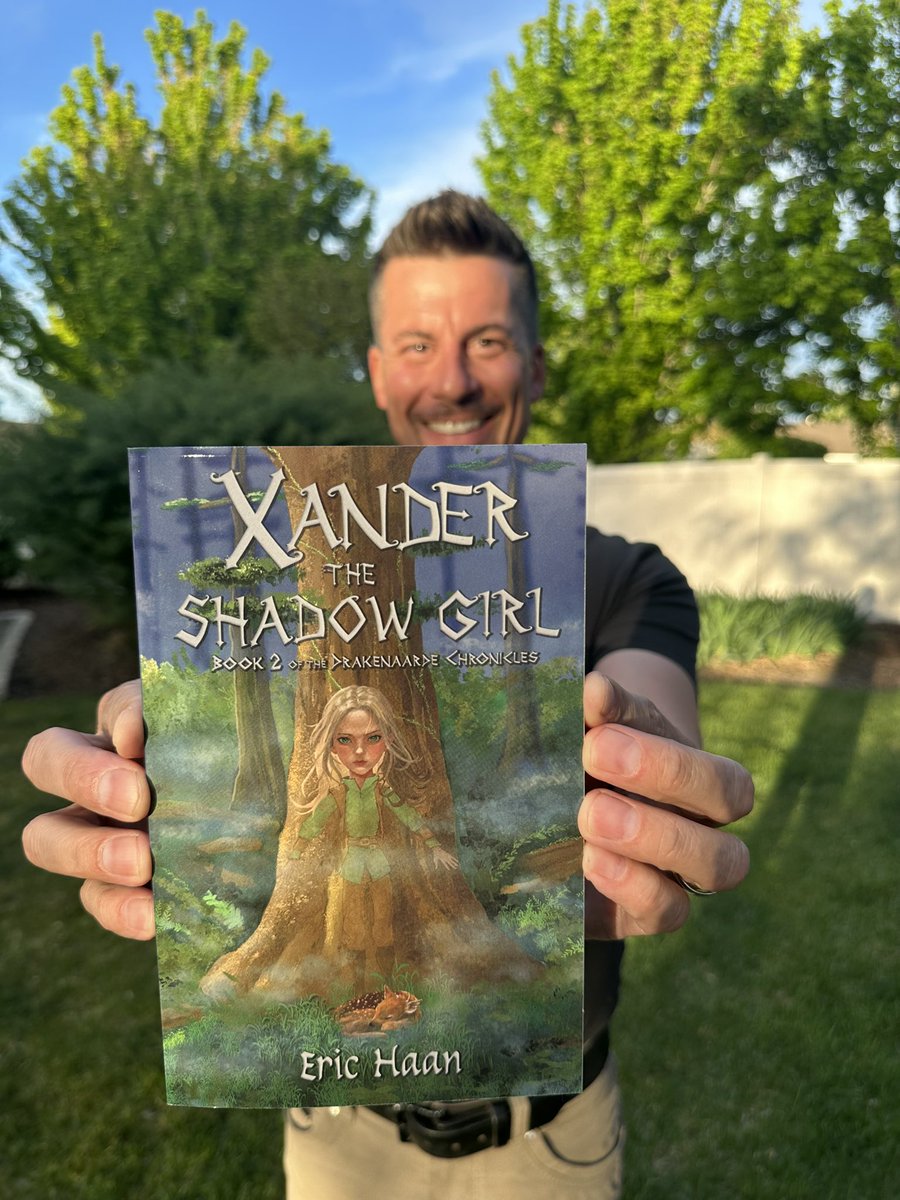 ericdhaan's tweet photo. My second book comes out a week from tomorrow! 

Are you ready to take the next step in the epic adventures of Jake and Xander in the world of dragons?🐉 

https://t.co/CkMnPLUroY https://t.co/nGzIhF0KTi