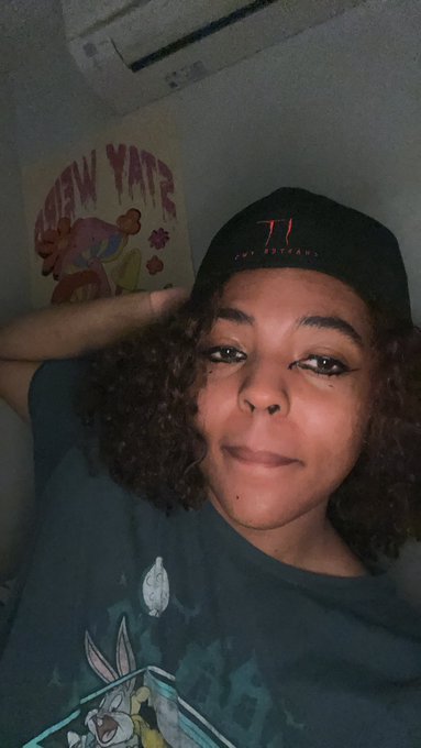 Watch 🤫🤫🤫🫠's leaked NSFW photo on TwXstars