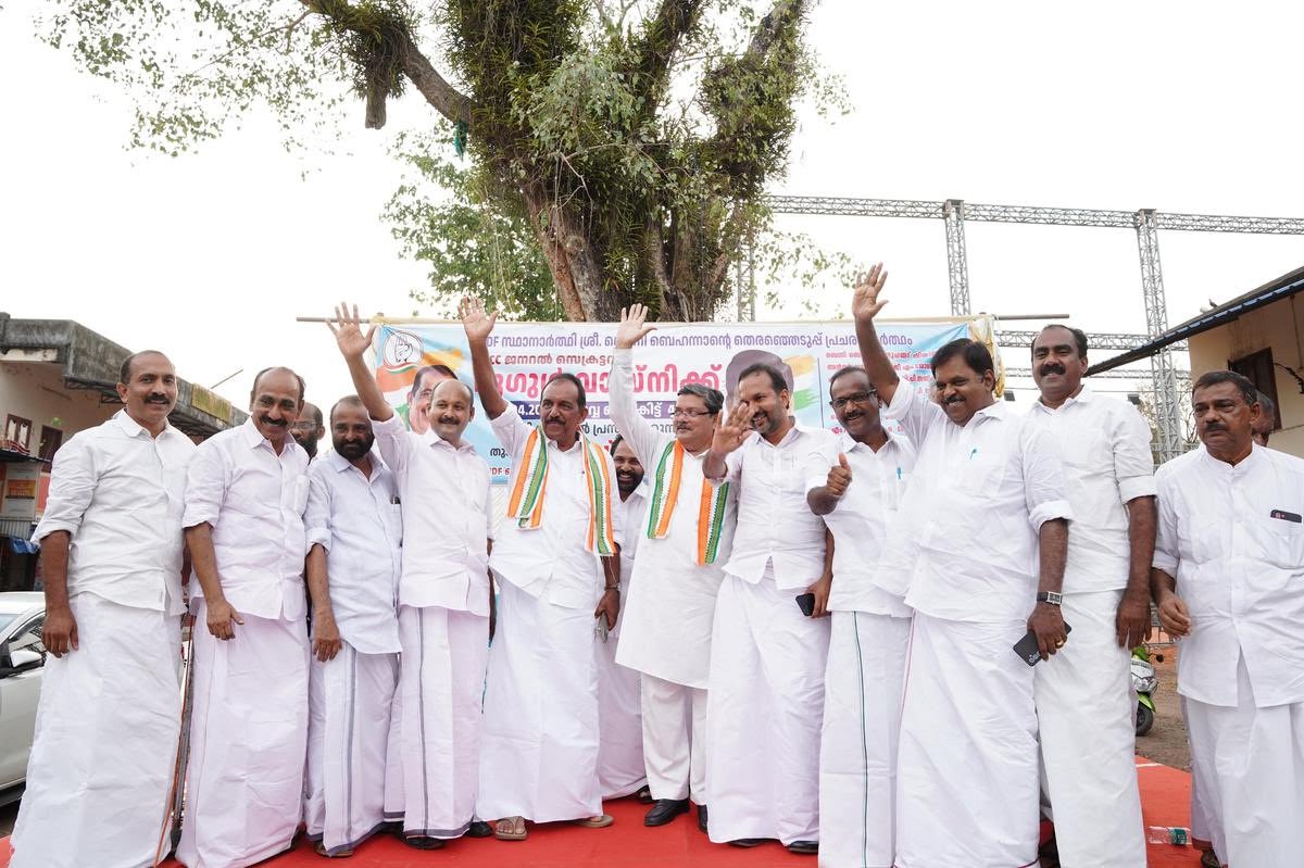 Attended election meetings in Kerala to campaign for ⁦@BennyBehananMP⁩, ⁦Shri K Francis George⁩ and ⁦@DeanKuriakose⁩. The entire atmosphere was electrifying and very positive. Thanking the people of Kerala for their support to all the UDF candidates.