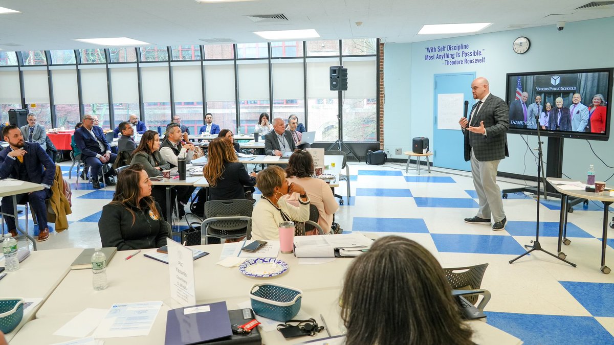 Recently, I was able to meet with the outstanding school leaders and district admin of Yonkers Public Schools. I am looking forward to joining and supporting them. “Together, ordinary people can achieve extraordinary results.” – B. Schoettle #StrongerTogether #Yonkers🩵🤍🩶