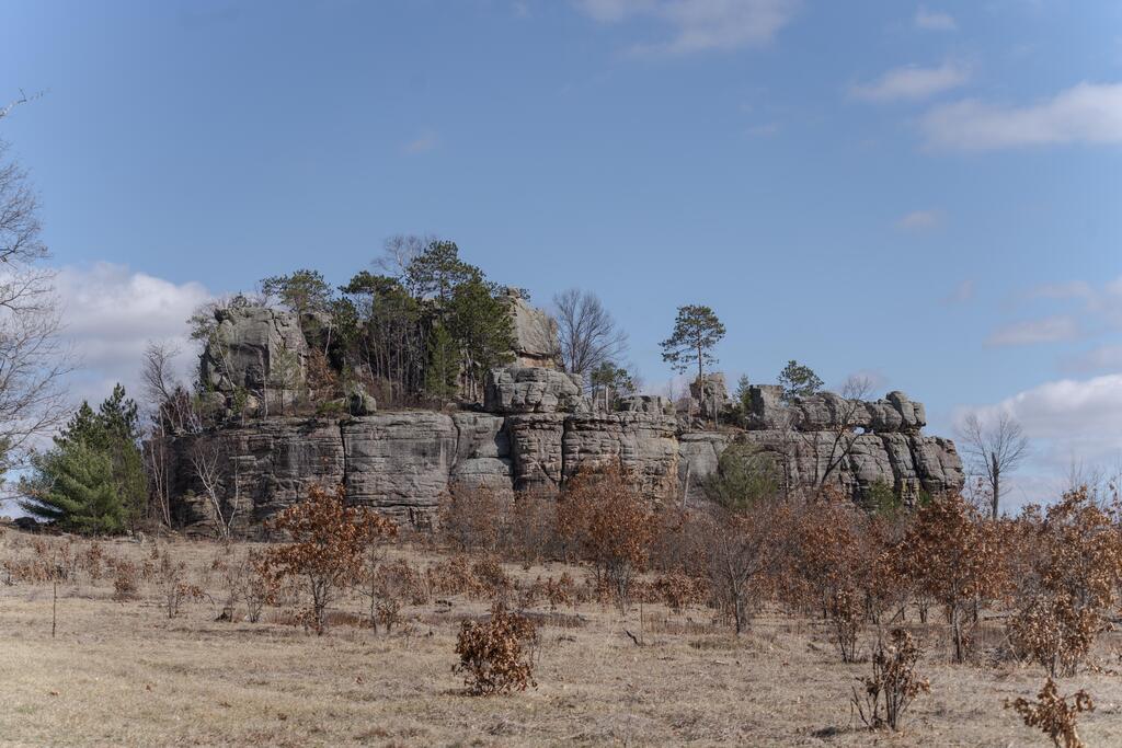 Enjoy #OurEarthPorn! (Steal This Hashtag for your own and join the community of Nature Addicts! ) Sandstone outcrop in central Wisconsin (OC)(7952x5304) Photo Credit: Manfredhoffman .