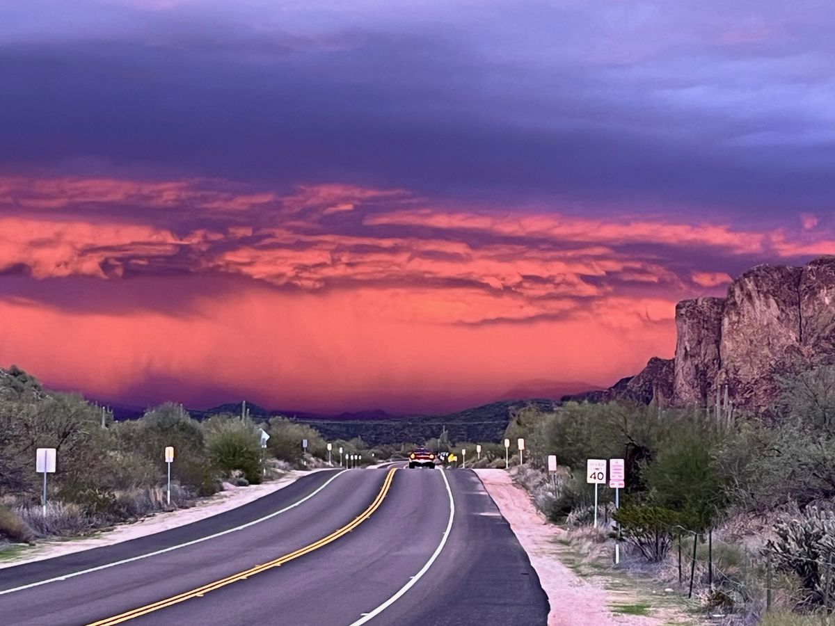 Greg Gates captured this stunning sunset mixed with storm clouds while headed north on Bush Highway 🌄💜

More Arizona photos: fox10phoenix.com/news/arizona-p…