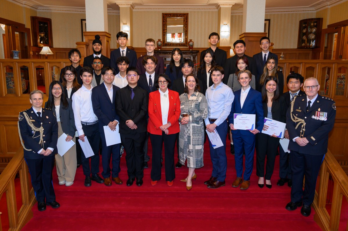 I am amazed by the passion and ingenuity of the Ingenious+ Regional Winners. These young minds are truly future leaders with their groundbreaking ideas to address regional and global issues. It was a privilege to present them with their well-deserved awards.