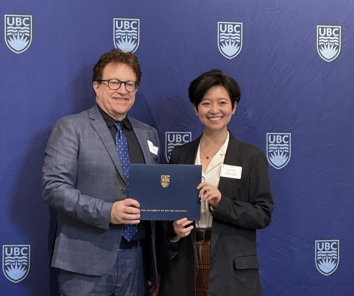 Congrats to my trainee Olivia Wu on her Killam Graduate Teaching Assistant Award 🥇 So proud of her- especially representing UBC Dietetics @ubcLFS @UBC_CTLT