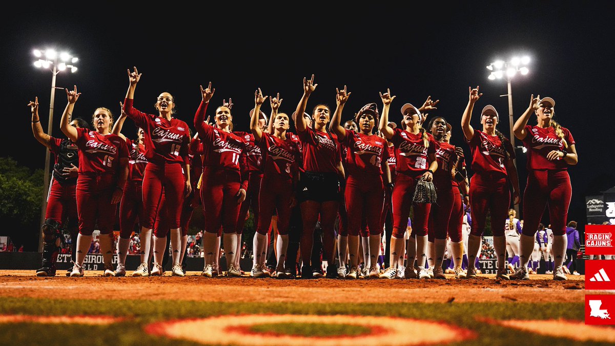 It's worth repeating...

𝗟𝗢𝗨𝗜𝗦𝗜𝗔𝗡𝗔: 🥎 Paradise

#GeauxCajuns