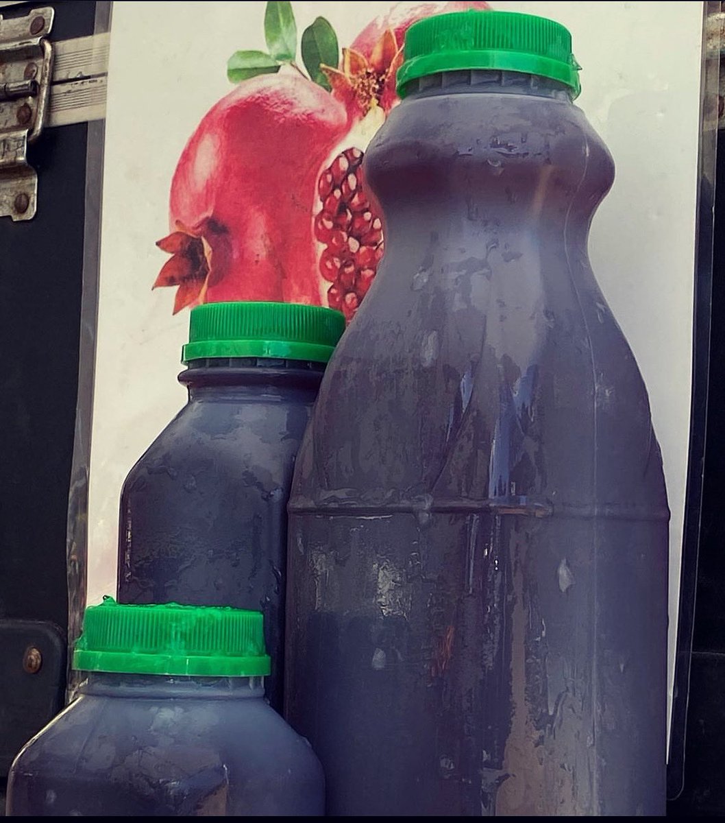 Make sure to get your pomegranate juice from our stand in this Thursdays market before it runs out. Amazing taste with no added sugar nor water. It can even be put in the freezer for whenever you need it. Get yours this week #southpasadena #pomegranate #juice #antioxidants