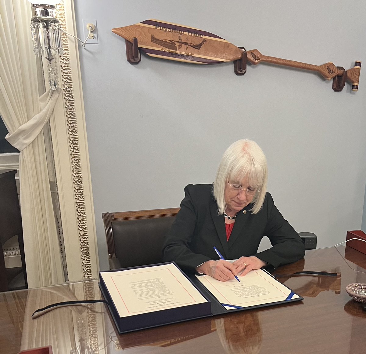 PASSED: Proud to finally sign the national security supplemental I, and so many others, negotiated over months and worked hard to get passed. 

Aid to Ukraine, badly-needed humanitarian support, and more is headed to the President's desk. 🇺🇦🇺🇸