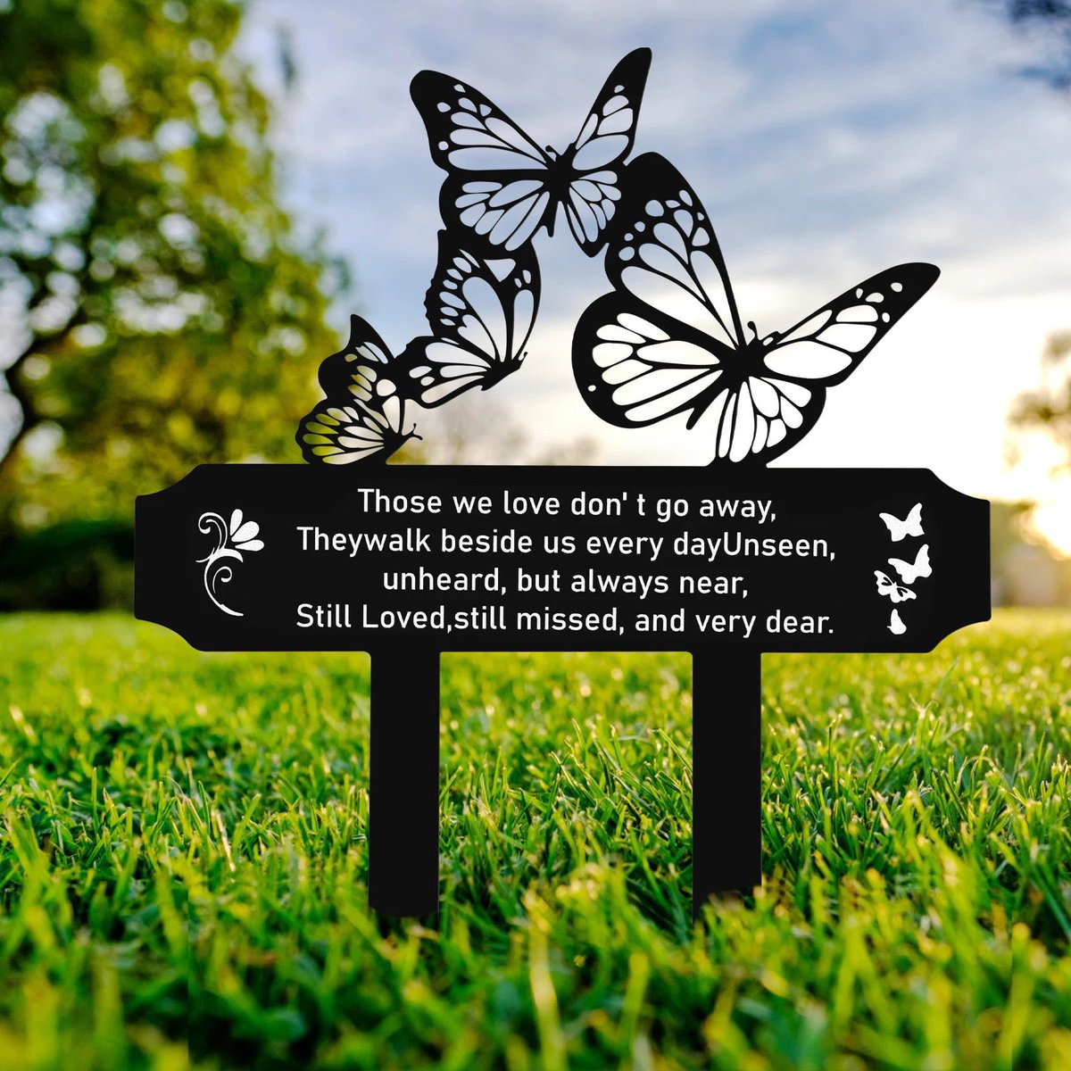 Americasstores's tweet image. Butterfly Memorial Stake Butterfly Cemetery Decoration for Grave Metal Grave Plaque Stake Marker 11.8 x 11inch Cemetery Grave

Available for purchase at americasswag.com/products/butte…

#letteringindonesia #decalninja250 #letteringdaily #decalkit #decalque #letteringmalandro #lettering