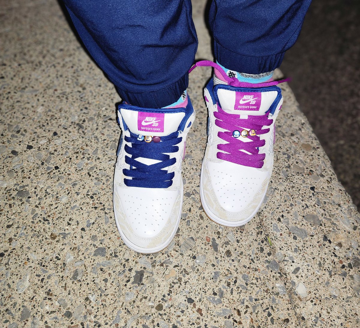 trudyspeaks's tweet photo. π: Rayssa Leal SB Dunks
#sbdunks #sb #skateboardingdunks #skateboard #πΉ #nikesbdunks #nikesb #sbology #nikeSBorNothing #sbsonly #nikesbsyl #snkrsliveheatingup #snkrskickcheck https://t.co/7uTMT25T6f