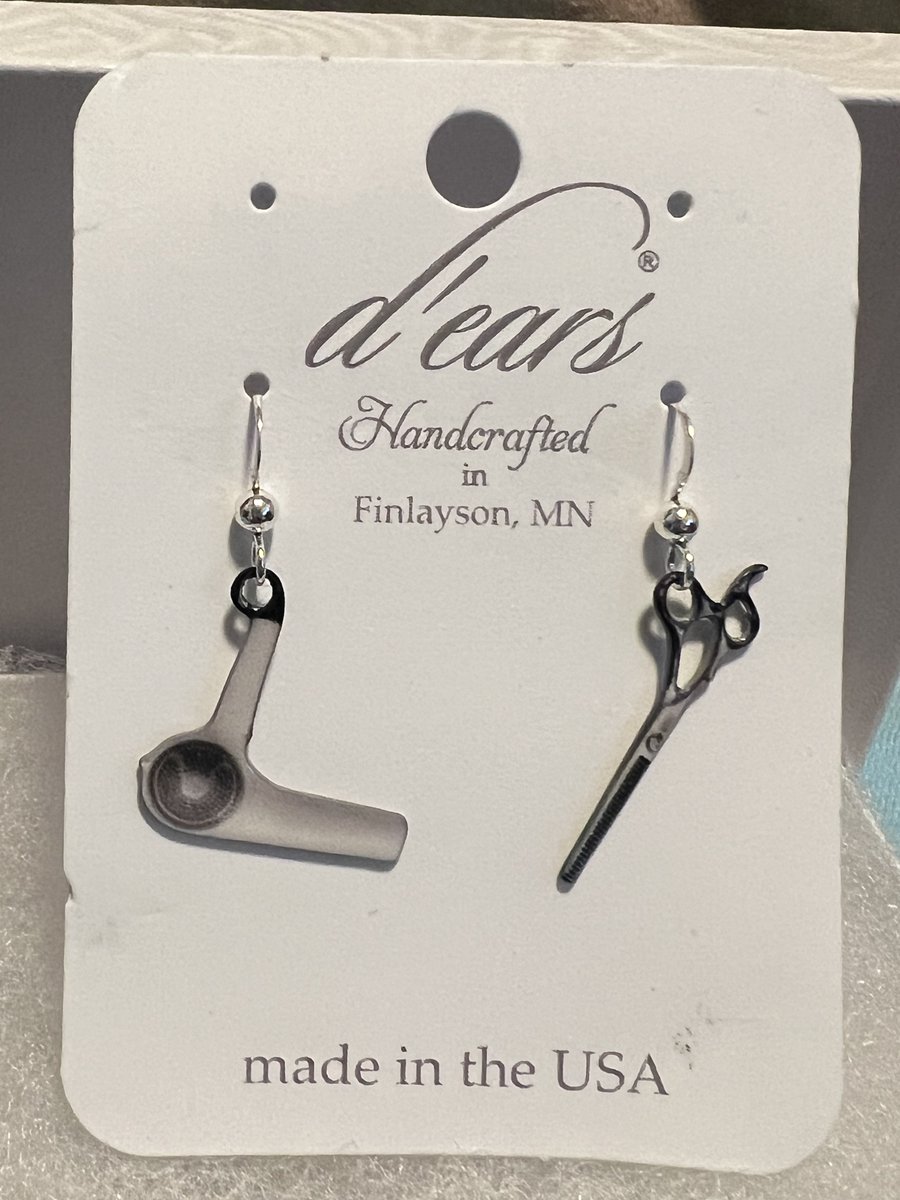 VINTAGE #Earrings d'ears #SterlingSilver #Hairstylist #BlowDryer Scissors FREE SHIP

#uniquegifts #jewelry #hairstylistgifts #stylist #giftsforher #giftsformom #haircare #uniquejewelry #vintagejewelry #shears #scissors #madeinUSA #giftideas #ebayfinds   

ebay.com/itm/2667828421…