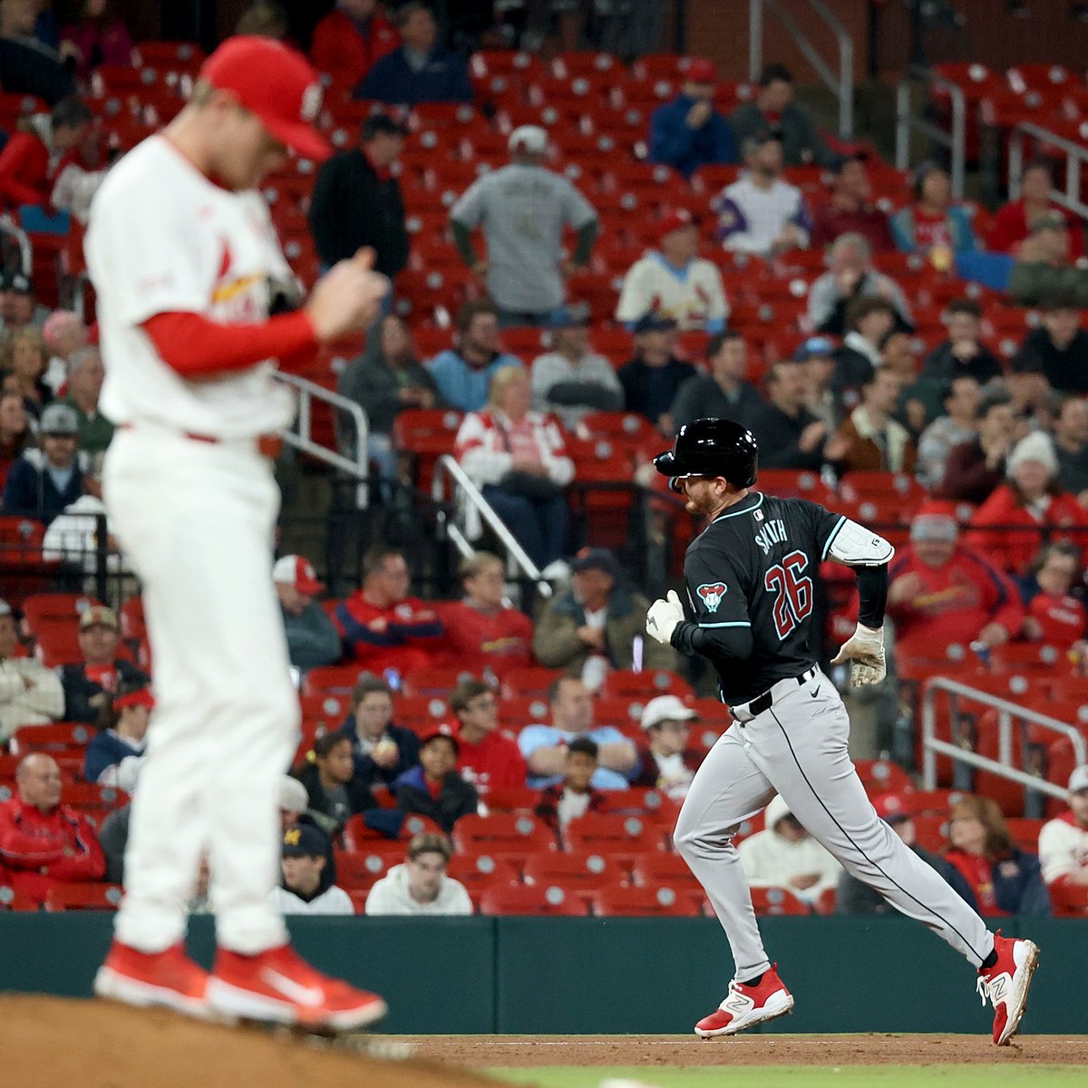 Dbacks's tweet photo. Pavin's 1st career grand slam: 4/17/23 in STL
Pavin's 2nd career grand slam: 4/23/24 in STL
🫨 https://t.co/MvelFNeiyN