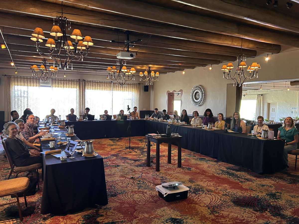 Full house at today’s Alien Earths astrobiology meeting in Tucson! An exciting day packed with talks and discussions. In its first 3 years, Alien Earths already published 100 ref’d papers, including exciting discoveries. I am lucky to work with such a great team! <a href="/EOSNExSS/">EOS-NExSS Team</a>