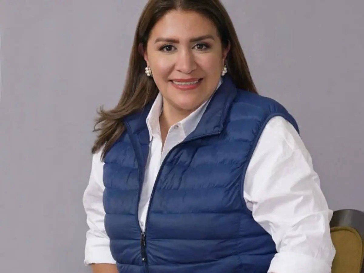 mateocardonah's tweet photo. Estas joyitas del PConservador ayudaron a pasar la reforma pensional en Senado haciendo quórum: Carlos Andrés Trujillo, Liliana Benavides y Miguel Ángel Barreto. La semana pasada tuvieron reunión a solas con Petro.

Amigos, graben sus caras, sus nombres y su partido. https://t.co/k2m9tjfXtE