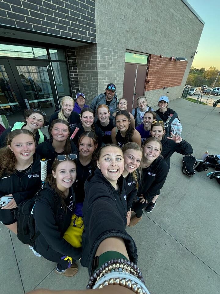 Warriors with the win! Norwalk defeats Oskaloosa, 10-1 in a LHC match up. On the road one more time this week as we travel to Pella Thursday. #windwarriorsonceagain
