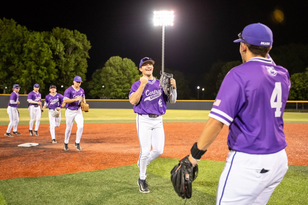 UCABearBaseball tweet picture