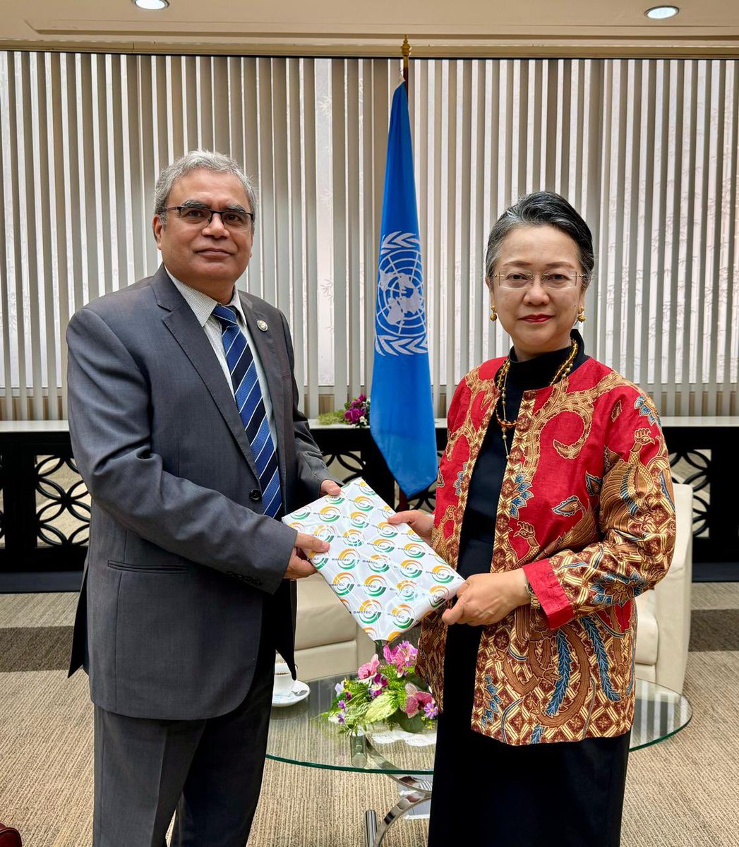 It was a pleasure meeting with HE Armida Salsiah Alisjahbana, Executive Secretary, UN Economic & Social Commission for Asia & Pacific (UNESCAP). We discussed the opportunities for cooperation between BIMSTEC and ESCAP in future. @BimstecInDhaka @UNESCAP @UN_Armida @sasecprogram