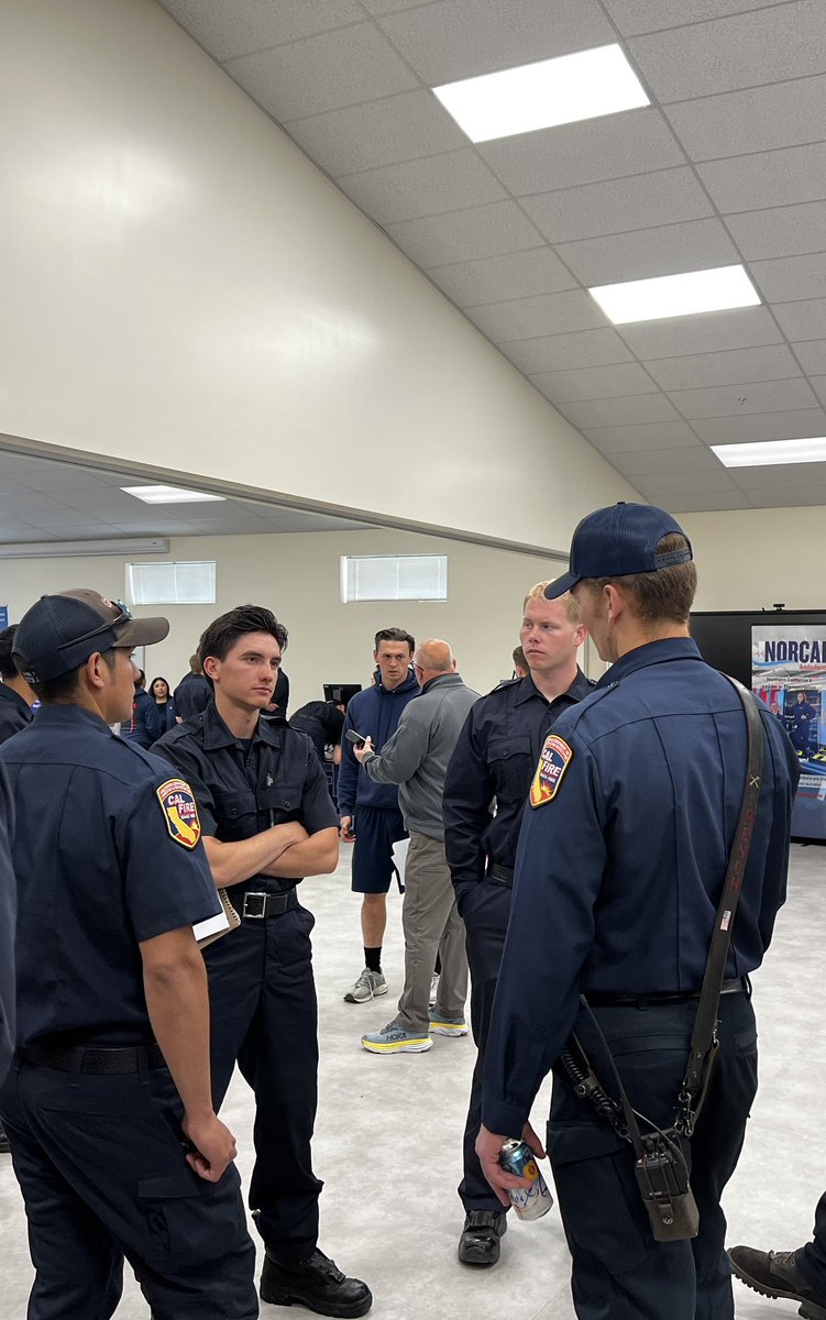 Today, CAL FIRE LNU participated in the Fire and EMS Job Fair at the Santa Rosa Junior College. It was great meeting the very enthusiastic candidates. Thank you all for coming out!