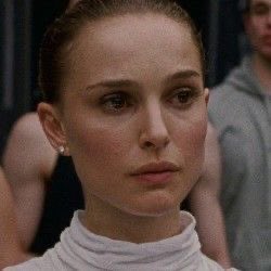 Yo tenía la esperanza de volver a verlo algún día. Voy a ignorar tu último comentario, me dueles.