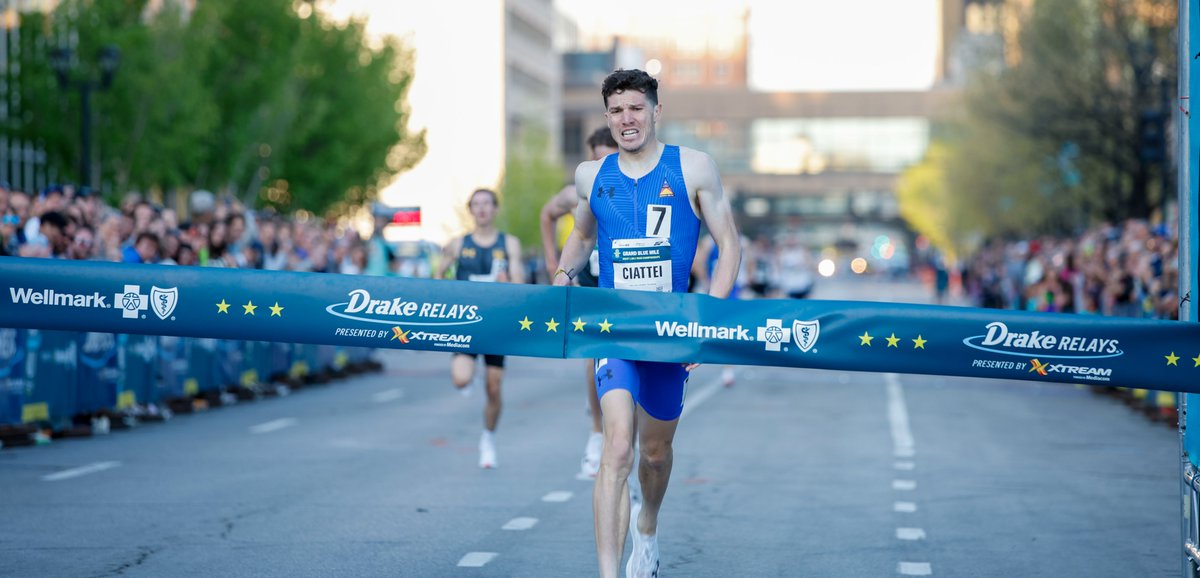 Our USATF 1 Mile Road Race 𝓒𝓱𝓪𝓶𝓹𝓲𝓸𝓷𝓼 👑 A first-timer and a repeat winner. Congratulations to @_rachelmcarthur and @VincentCiattei ‼️ 📰➡️ bit.ly/44folb1 #BlueOvalAttitude