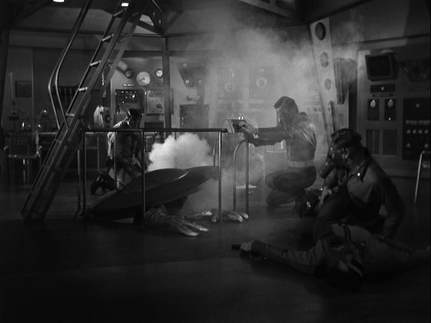 ScottMWest's tweet photo. #NowWatching IT! The Terror from Beyond Space (1958) #1950s #ScienceFiction #SpaceMonsters #TotallyNotRippedOffByAlien https://t.co/qdaXifYYHb