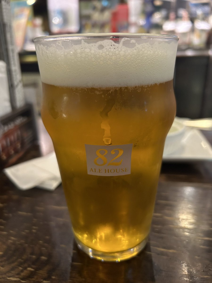 今日は半休で、横浜昼飲み😉✨✨ そのあとポケカ🌸 楽しみすぎる❤️ ビールが、、飲みたい、、🍺