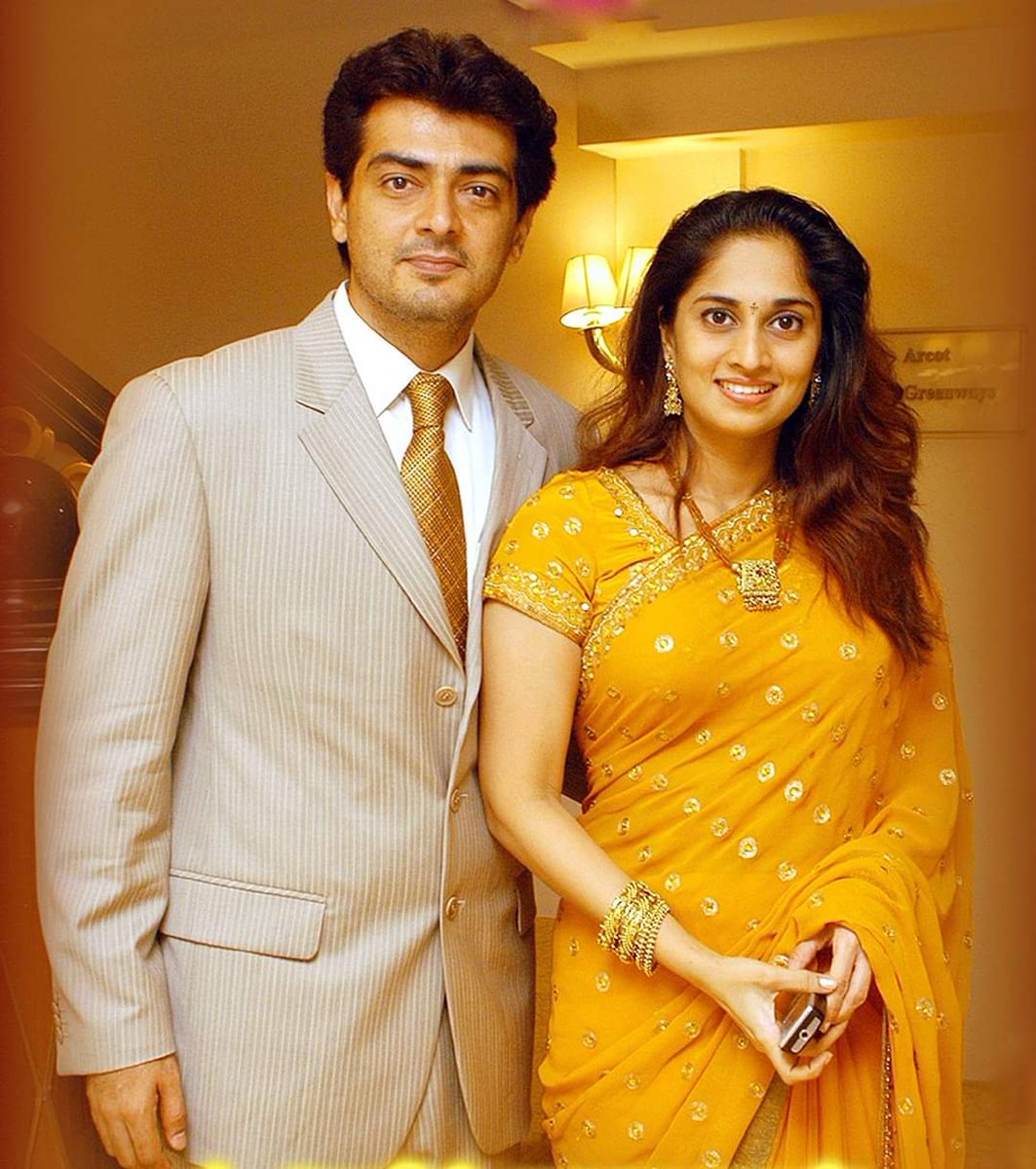 Most Adorable Couple! 😻💜

#HappyWeddingDayAJITHSHALINI 
#VidaaMuyarchi #AjithKumar #GoodBadUgly #ShaliniAjith