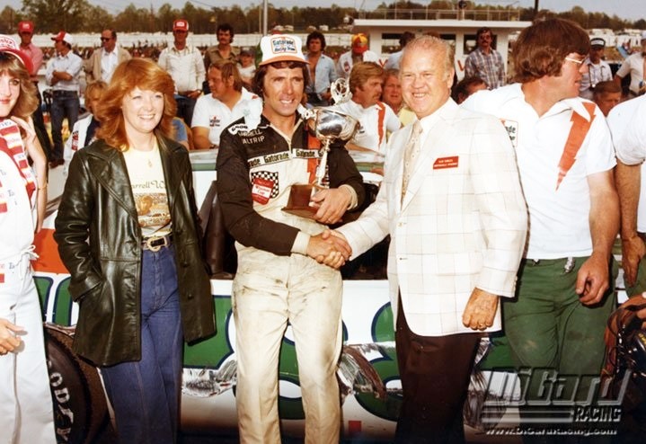 Darrell Waltrip won the 1978 Virginia 500 at Martinsville 46 years ago today. 🏁 #DiGardRacing 🏁