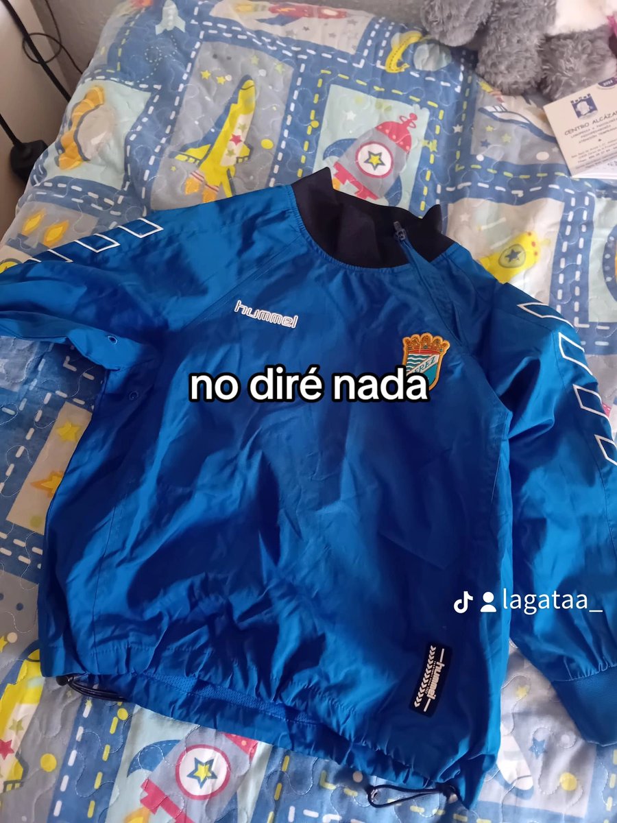 MartaGuerreroF2's tweet photo. Cuando tenga un hijo no diré nada pero habrá señales 😌😍💙🤍⚽
#xerezcd #xerez #jerez #sentimientoazulyblanco #viral https://t.co/SmEnMJ5Y7H