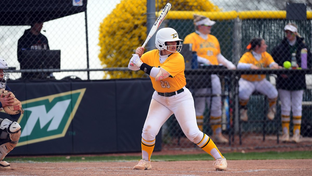 Freshmen Libertie Schatzman and Ashley Shawyer combined for seven hits and seven RBIs as @McDaniel_SB scored seven runs in each game in a sweep over Dickinson Tuesday. RECAP: bit.ly/3W89QUj #GetOnTheHill #d3sb