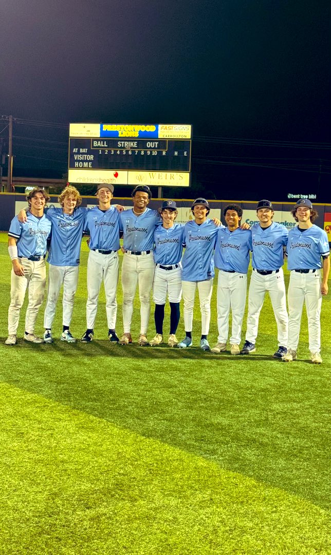 𝓣𝓱𝓪𝓽’𝓼 𝓪 𝔀𝓲𝓷𝓷𝓮𝓻!

Lions dominate Dallas Christian on Senior Night!

11-1 Final

Thank you, Seniors 🫡

#BringItIn