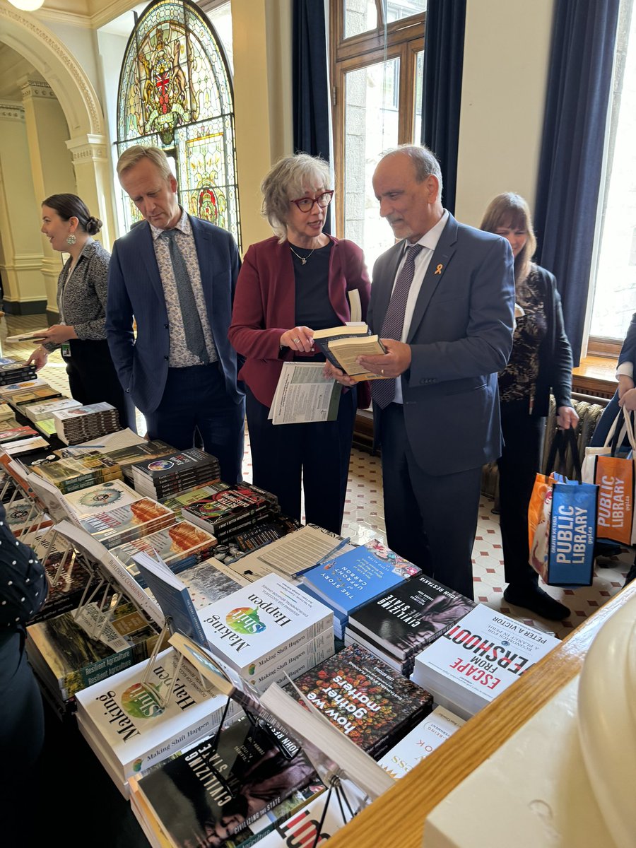 JM_Whiteside's tweet image. Today, let’s honour the remarkable creativity and talent of B.C. authors and publishers as we celebrate B.C. Book Day. It’s a chance to recognize and pay special tribute to the significant achievements that enrich our lives and communities. #BCBooks #BCBookDay #ReadLocalBC