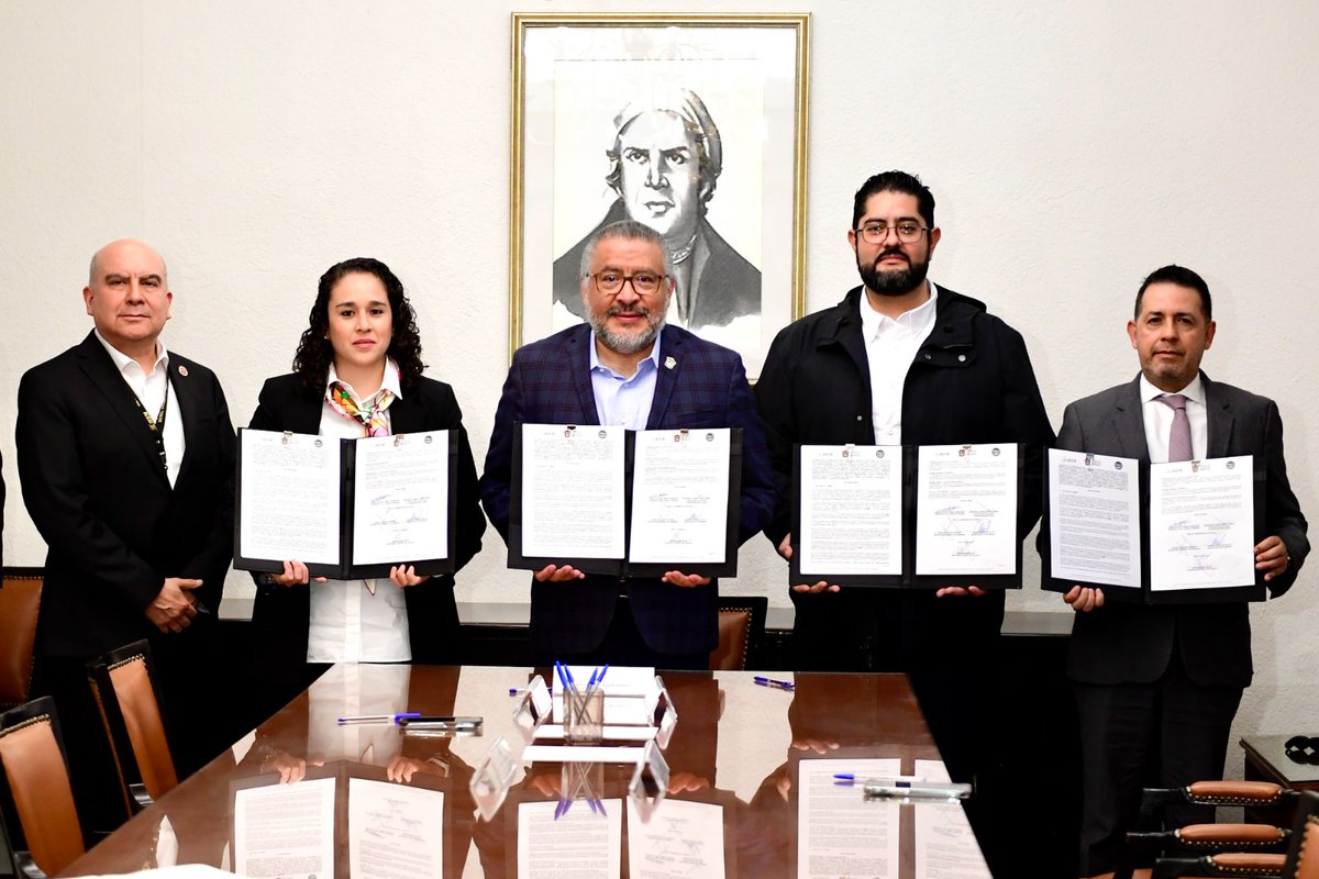 El @Edomex @IEEM_MX y @FiscaliaEdomex firmaron un convenio de colaboración para implementar el Protocolo de Seguridad para Candidatos en el Proceso Electoral 2024 y atender las solicitudes de medidas de protección que requieran quienes contienden por un cargo de elección popular