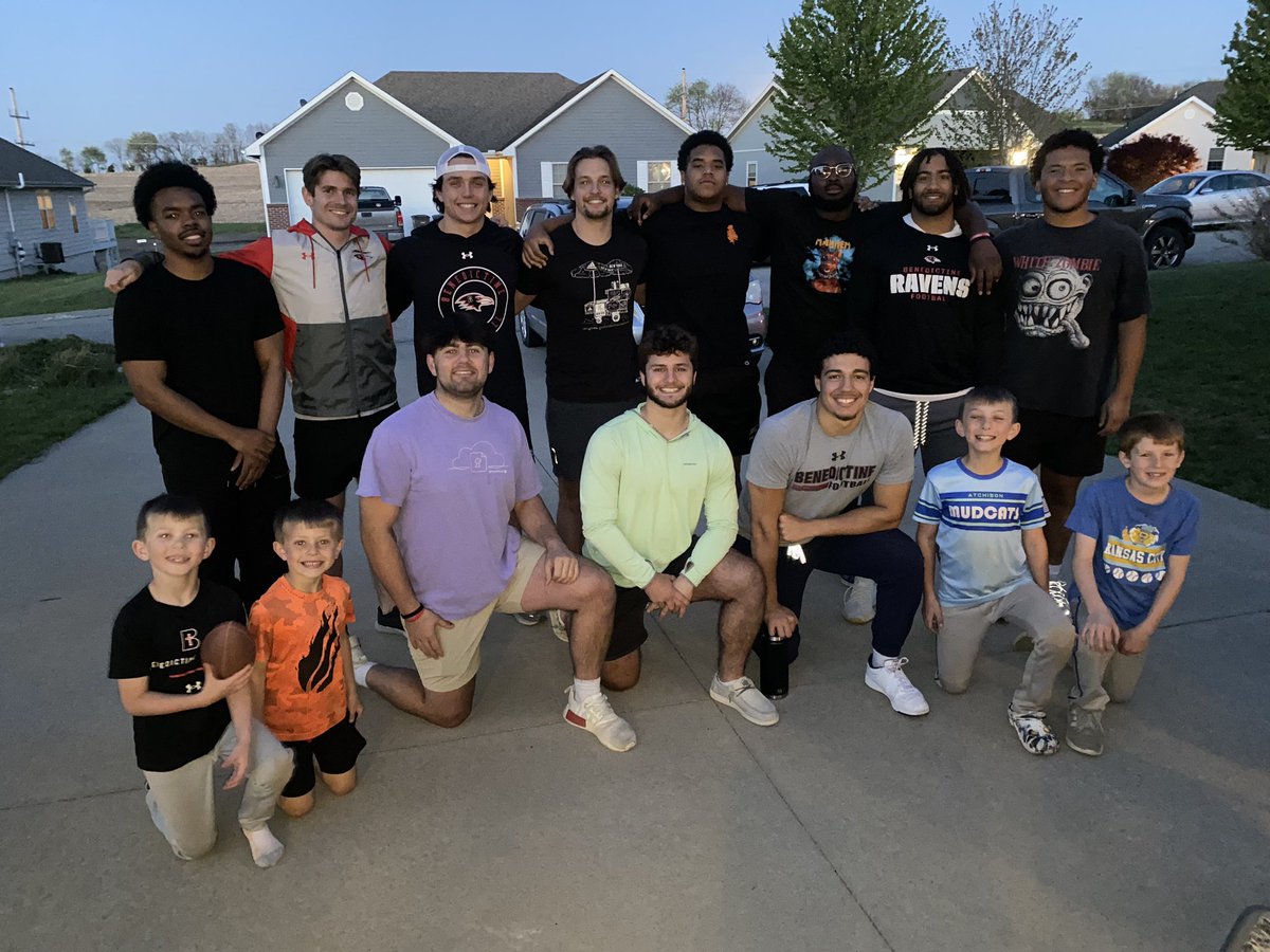 Joel Osborn tweet media