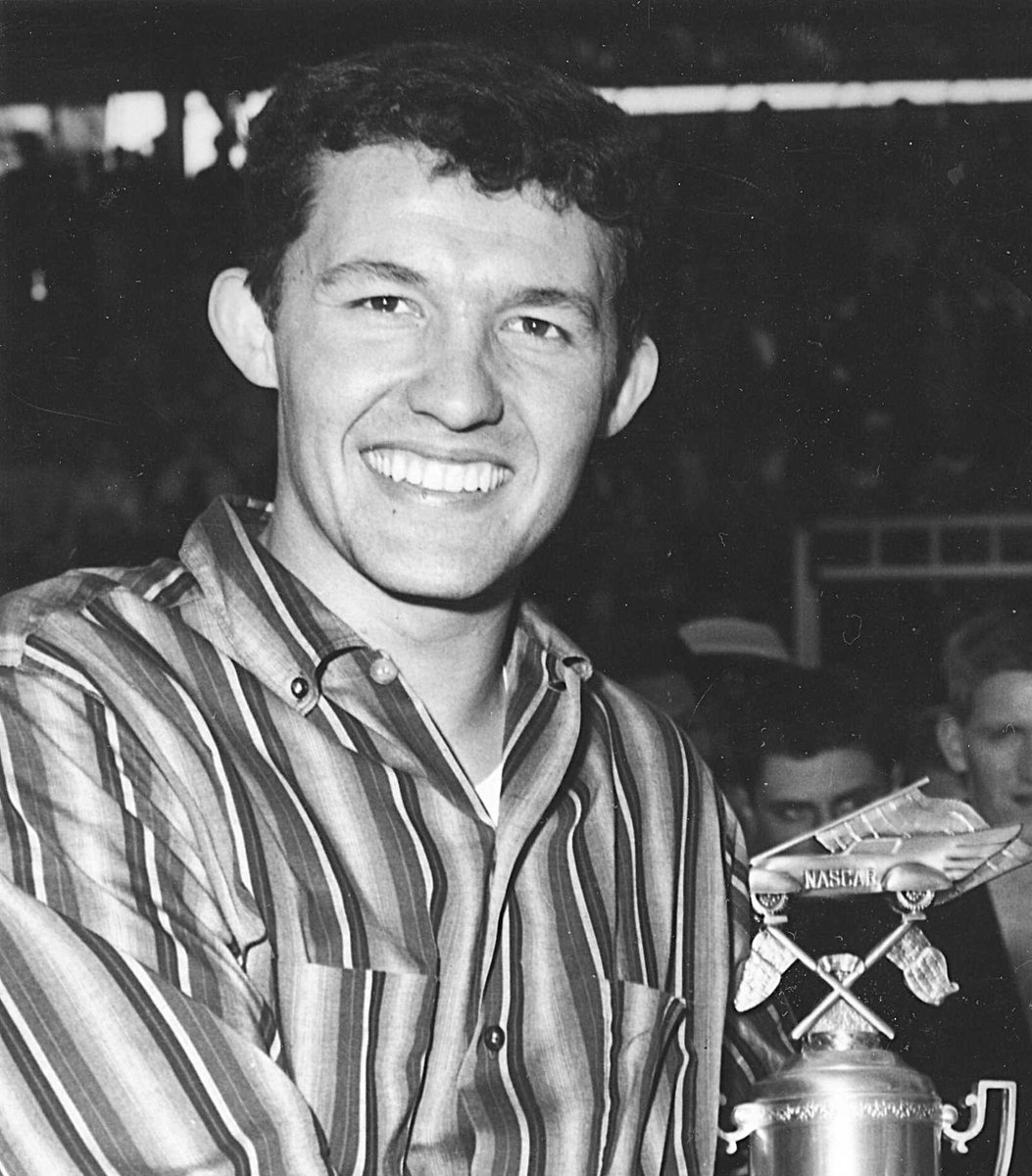 Richard Petty won the 1961 Richmond 200 63 years ago today. 🏁 He lapped the field to win his fourth career Grand National (Cup) race. #TheKing 🏁