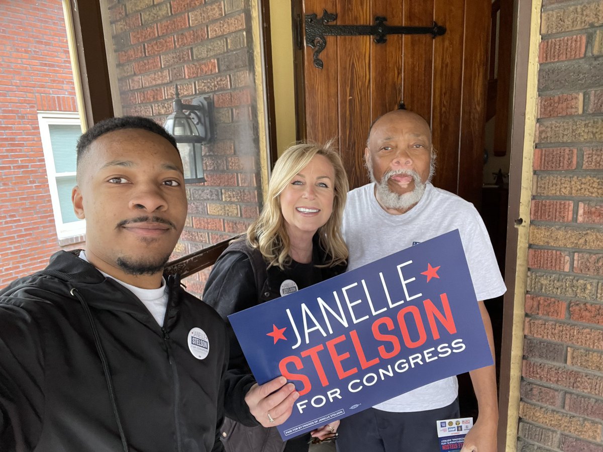 Congratulations to my friend and #PA10 Democratic Nominee @JanelleStelson.

In November we defeat Scott Perry and restore common sense representation to South Central PA.
