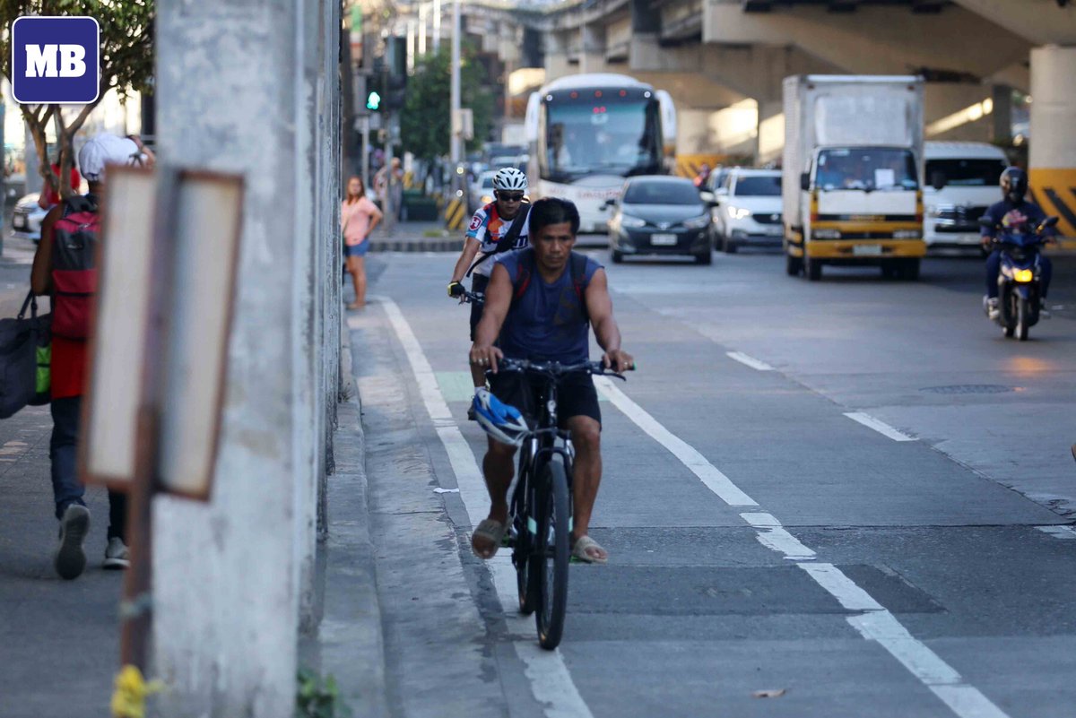 manilabulletin's tweet photo. LOOK: Bicycle riders use the bike lane along EDSA Ave. in Quezon City on Wednesday, April 24.

The Metropolitan Manila Development Authority, along with the Department of Transportation, is considering removing the bicycle lane on EDSA to explore the possibility of a dedicated motorcycle lane. 

According to MMDA, only 1,500 cyclists use the bike lane daily compared to 170,000 motorcycles going through EDSA per day.  (📸Mark Balmores/MB)