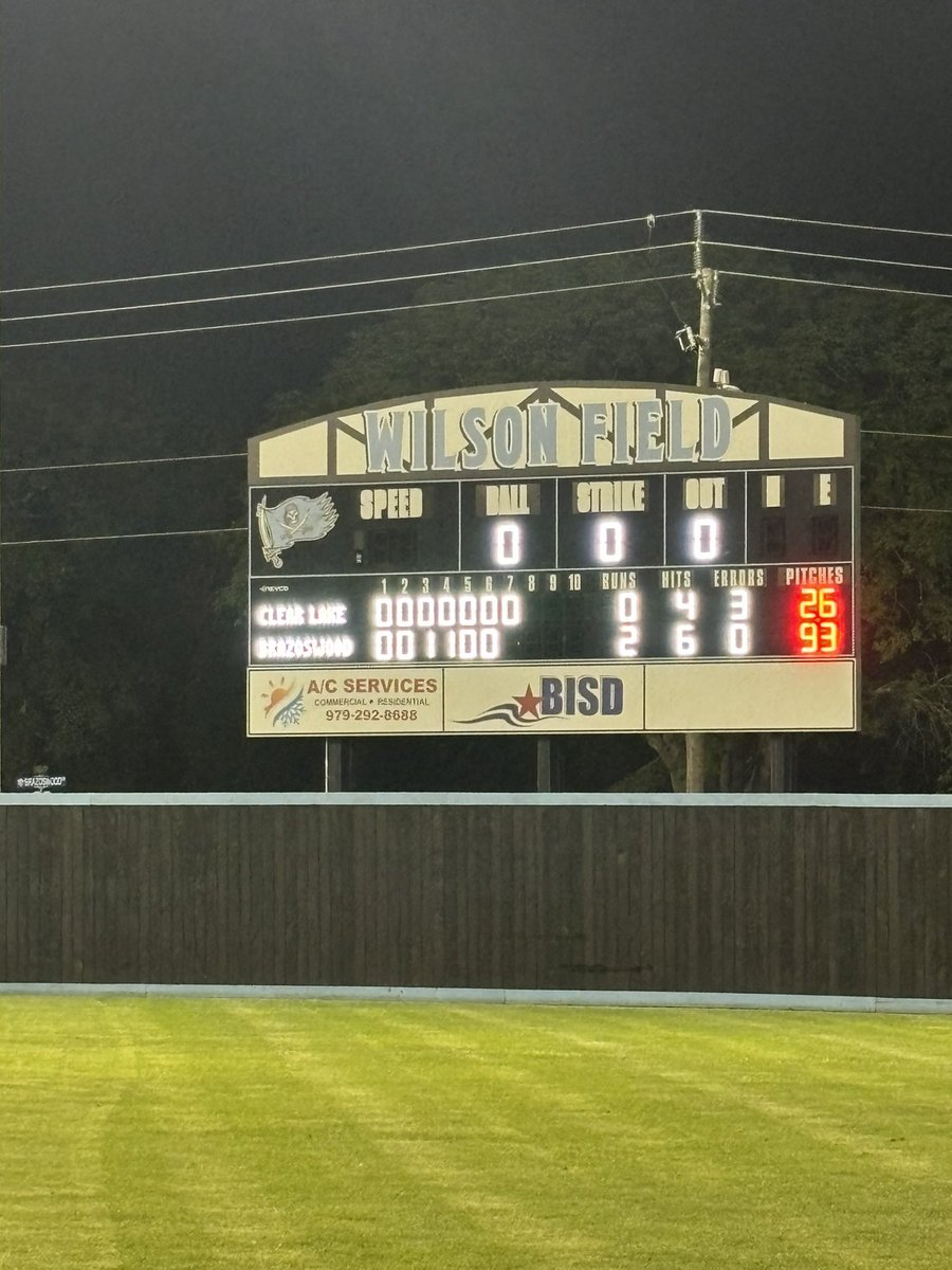 BUCS WIN BABY!!!

Bucs get the win in our last home game of the season vs Clear Lake.

Skylar Gordon (c/o 2026) was dominant again on the mound. Another complete game shutout for the talented sophomore. 

7 inn
0 runs
4 hits
9 k
2 bb

#bucpride  #kaizen