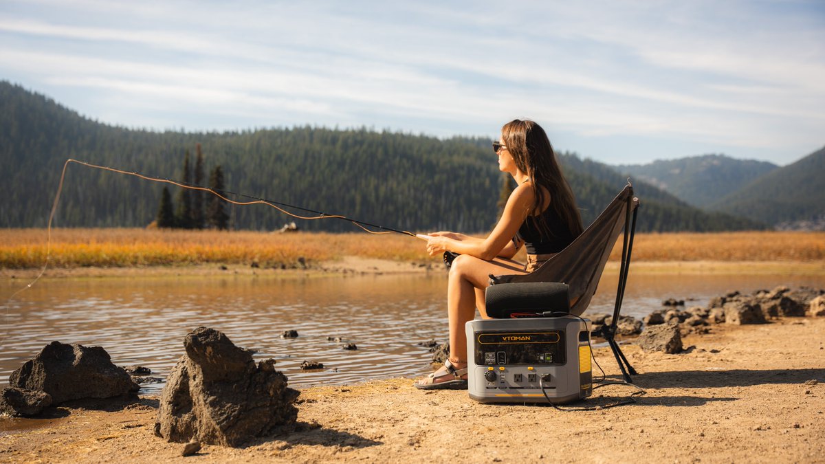 🌲🎣 Fish longer with VTOMAN FlashSpeed 1500! 1500W & 1548Wh capacity. UPS for seamless power. Perfect for outdoor adventures! #FishingLife #EcoFriendlyPower 🚀🔋