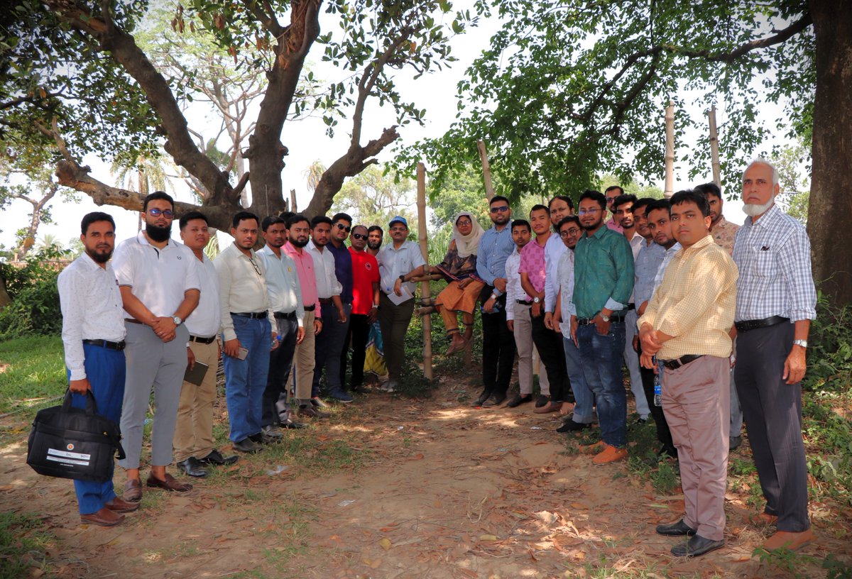 FAO equips local irrigation experts in sustainable water management 🌊🌾 🧑‍💼🔎Through GoB & @IFAD funded #SACP project, Bangladesh Agricultural Development Corporation officials are trained on water management tools & methods to analyze irrigation investments. #WaterAction #SDG6