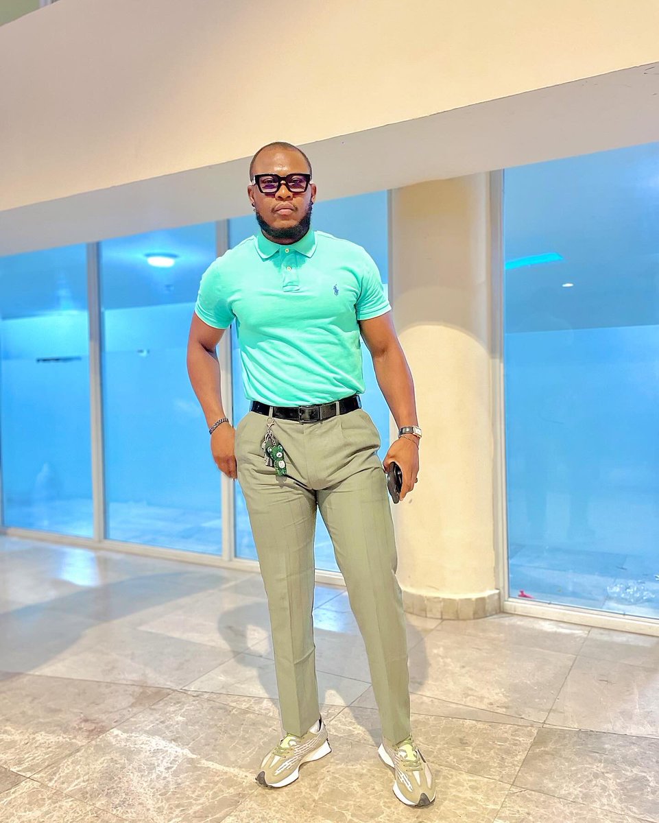 Korehday's tweet photo. Embrace the trends, embody the lifestyle, and ignite the entrepreneur within. In fashion, in life, and in business, your unique vision is the trendsetter of tomorrow. - David KATT ✊🏽💚
#mylife #DavidKATT
✨🔝🔝🌍🌏🌎🙏🏽
Coachella 2024
EFCC Chairman
Slap
V and N
10 BTC
Peter Obi https://t.co/VfC9yZXexQ